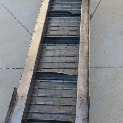 10'' x 140'' Incline Chip Conveyor 3/4Hp 230/480V 3Ph 6FPM 56'' Discharge