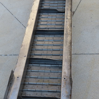 10'' x 140'' Incline Chip Conveyor 3/4Hp 230/480V 3Ph 6FPM 56'' Discharge