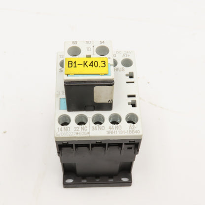 Siemens 3ZX1012-0RH11-1AA1 Contactor Relay 600V 10A Aux 3RH1911-1AA10 24VDC Coil
