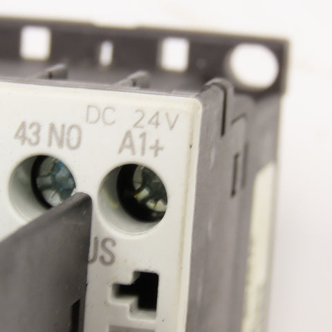 Siemens 3RH12621BB40 Contactor Relay 600V 10A Aux 3RH1911-1GA22-3AA1 24VDC Coil