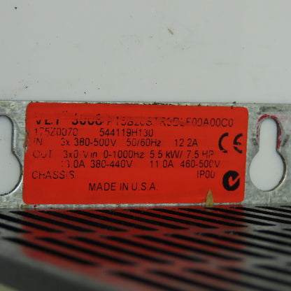 Danfoss VLT 3008 Variable Speed Drive 300-500V 50/60Hz 12.2A Input 7.5HP Out