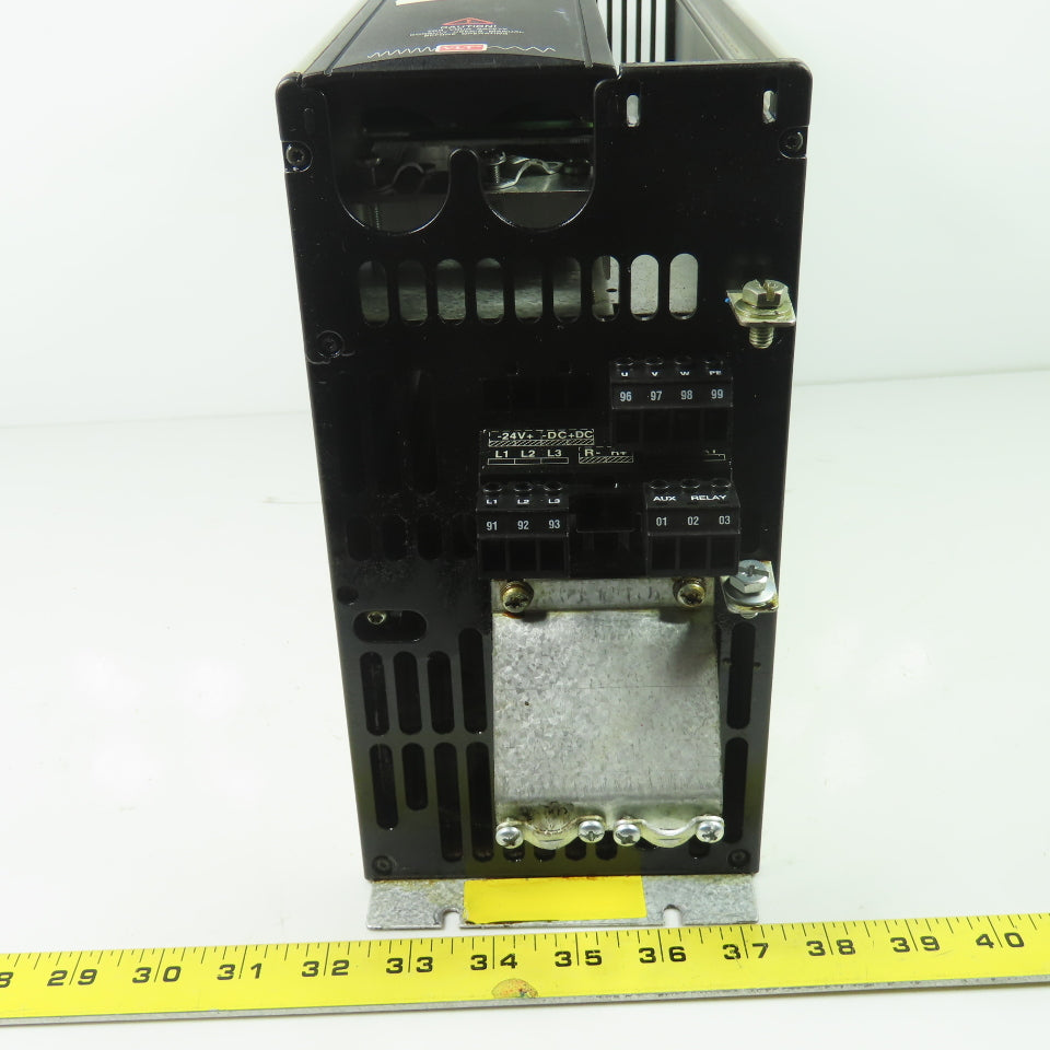 Danfoss VLT 3008 Variable Speed Drive 300-500V 50/60Hz 12.2A Input 7.5HP Out