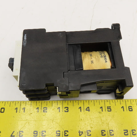 Siemens 3TF3200-0B 600V 30A 10Hp Contactor 24VDC Coil