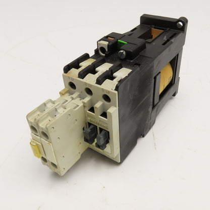 Siemens 3TF3200-0B 600V 30A 10Hp Contactor 24VDC Coil