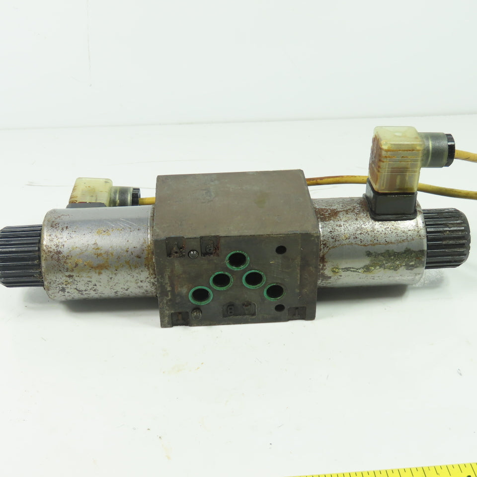 Bosch 0810001715 Directional Hydraulic Control Valve 315 Bar 24V Coil