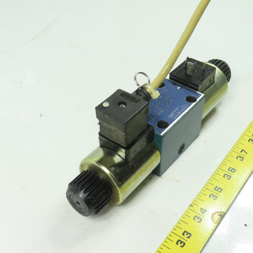 Bosch 0-810-092-113 Directional Hydraulic Control Valve 24VDC Coil 250 Bar