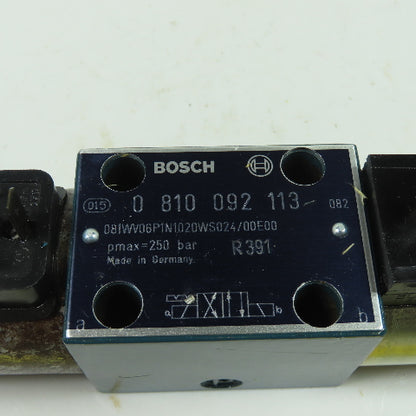 Bosch 0-810-092-113 Directional Hydraulic Control Valve 24VDC Coil 250 Bar