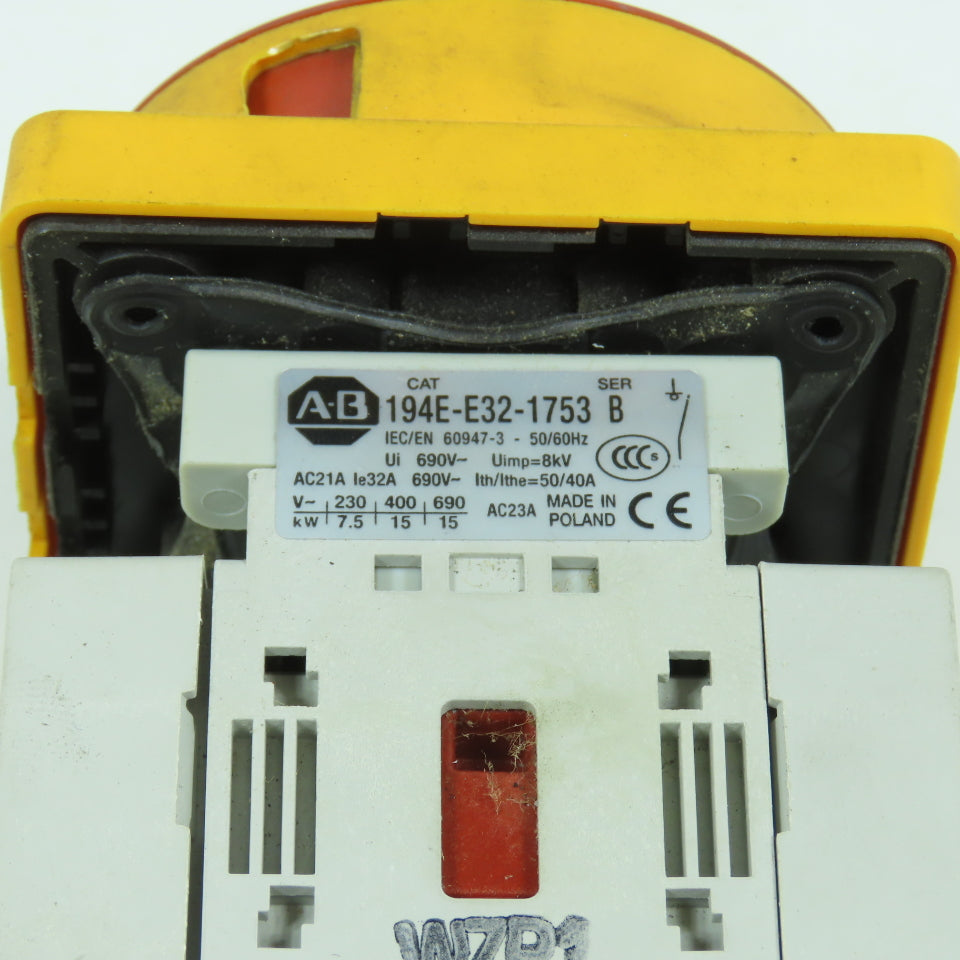 Allen Bradley 194E-E32-1753 Ser B 32A Door Mount Disconnect Load Switch 690V