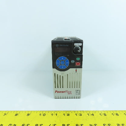 Allen Bradley 25B-D2P3N104 Ser A PowerFlex AC Drive 1HP 380-480V In 0-460V Out
