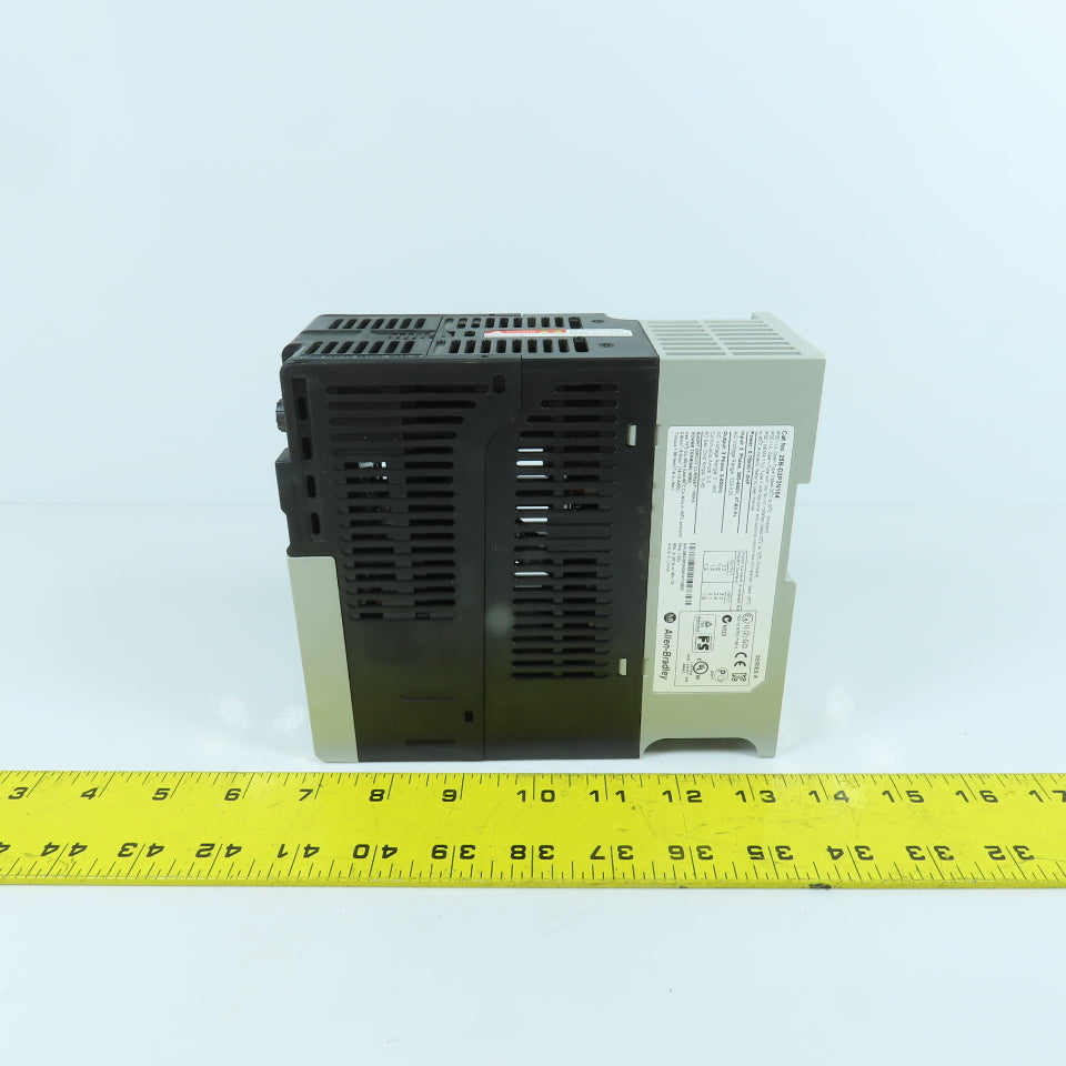Allen Bradley 25B-D2P3N104 Ser A PowerFlex AC Drive 1HP 380-480V In 0-460V Out