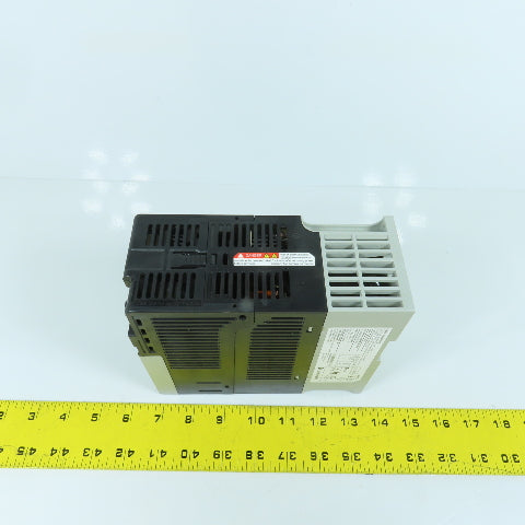 Allen Bradley 25B-D2P3N104 Ser A PowerFlex AC Drive 1HP 380-480V In 0-460V Out