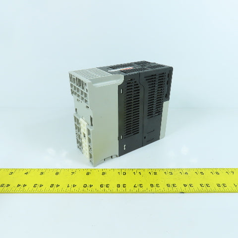 Allen Bradley 25B-D2P3N104 Ser A PowerFlex AC Drive 1HP 380-480V In 0-460V Out