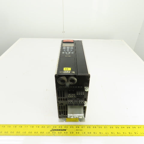 Danfoss VLT 5000 10/8.2A Frequency Converter 380-500V Input 0-1000HZ Out