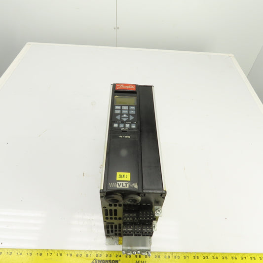 Danfoss VLT 5000 10/8.2A Frequency Converter 380-500V Input 0-1000HZ Out