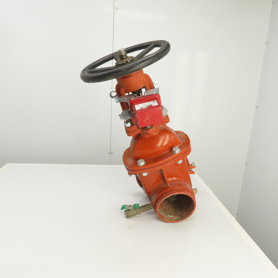 Wilkins C515 6" Manual Gate Valve W/ Potter OSYSU-2 Supervisory Switch