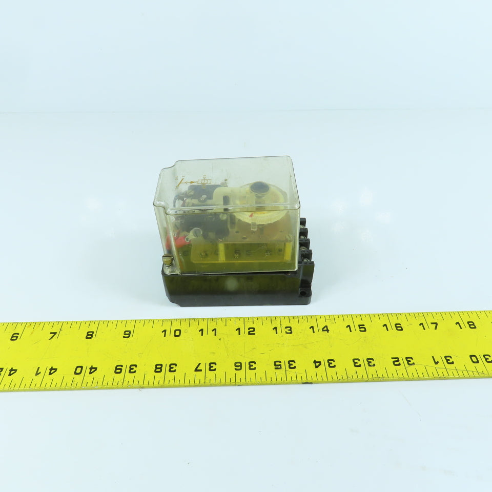 E. Dold & Sohne ZR 712T 2u Time Delay Relay 220V 1-30 Sec