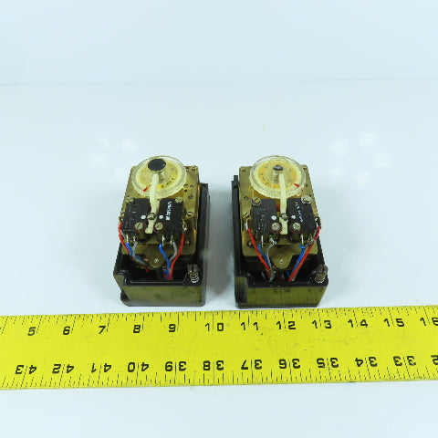 E. Dold & Sohne ZR 712T 2u Time Delay Relay 220V 1-30 Sec Lot Of 2 (No Covers)