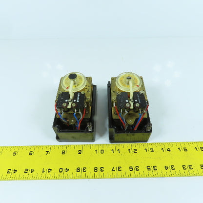 E. Dold & Sohne ZR 712T 2u Time Delay Relay 220V 1-30 Sec Lot Of 2 (No Covers)