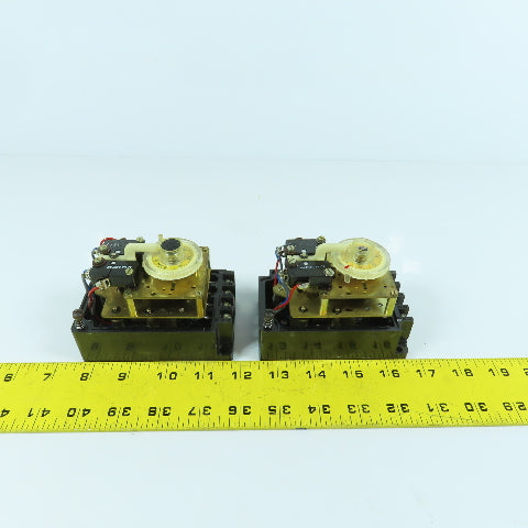 E. Dold & Sohne ZR 712T 2u Time Delay Relay 220V 1-30 Sec Lot Of 2 (No Covers)