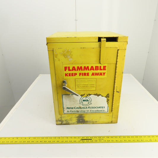 Se-Cur-All 1-Shelf 4 Gallon Flammable Storage Cabinet 17 x 17 x 23 (Bad Handle)