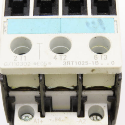 Siemens 3RT1025-1BB40 Motor Starter Contactor 600V 25A 24VDC Coil