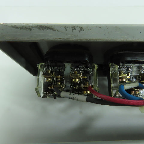 Allen Bradley 800T-H33 800T-H2 4-Button Operator Control Enclosure 600V