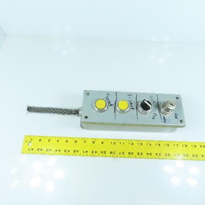 Allen Bradley 800T-H33 800T-H2 4-Button Operator Control Enclosure 600V