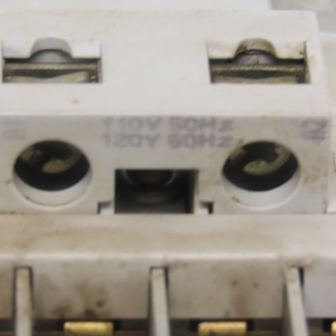 Allen Bradley 100-C09*10 Ser. A 10Hp 30A Contactor W/120V Coll