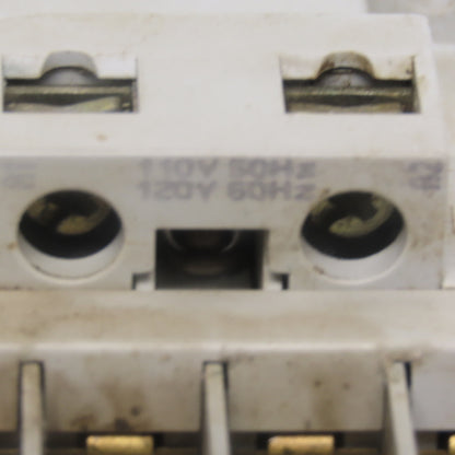 Allen Bradley 100-C09*10 Ser. A 10Hp 30A Contactor W/120V Coll