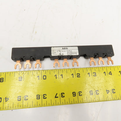 Siemens 3VU9135-1AB04 600V 65A Misc. Lot 3 Phase Bus Bar Lot Of 7