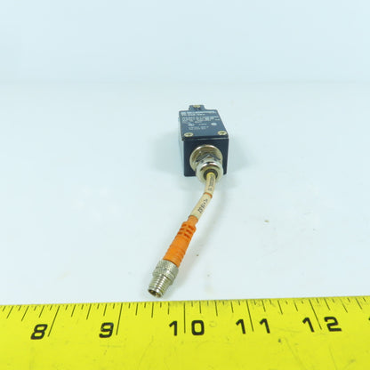 Schmersal TR 235-02z Roller Plunger Limit Switch 230V AC