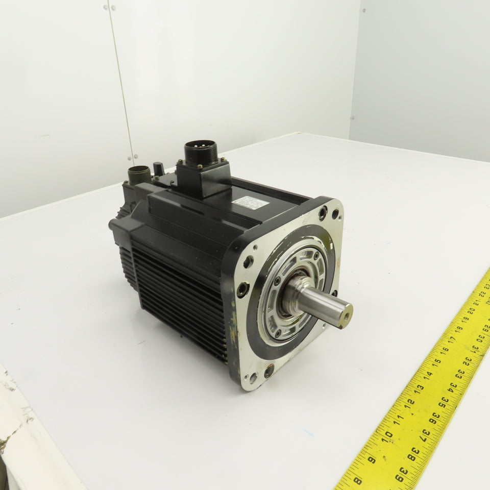 Yaskawa SGMGH-44A2A-YR15 4400W AC Servo Motor 1500RPM W/Encoder UTSAE-B17BBF