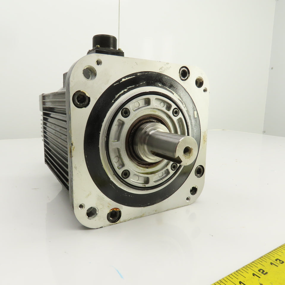 Yaskawa SGMGH-44A2A-YR15 4400W AC Servo Motor 1500RPM W/Encoder UTSAE-B17BBF