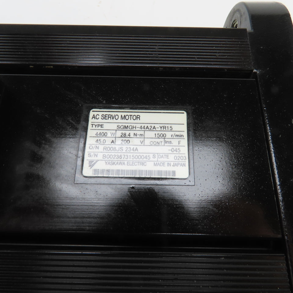 Yaskawa SGMGH-44A2A-YR15 4400W AC Servo Motor 1500RPM W/Encoder UTSAE-B17BBF
