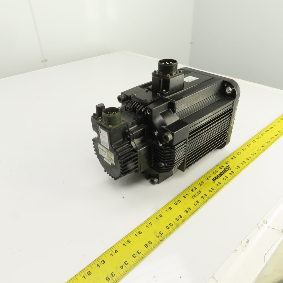 Yaskawa SGMGH-44A2A-YR15 4400W AC Servo Motor 1500RPM W/Encoder UTSAE-B17BBF