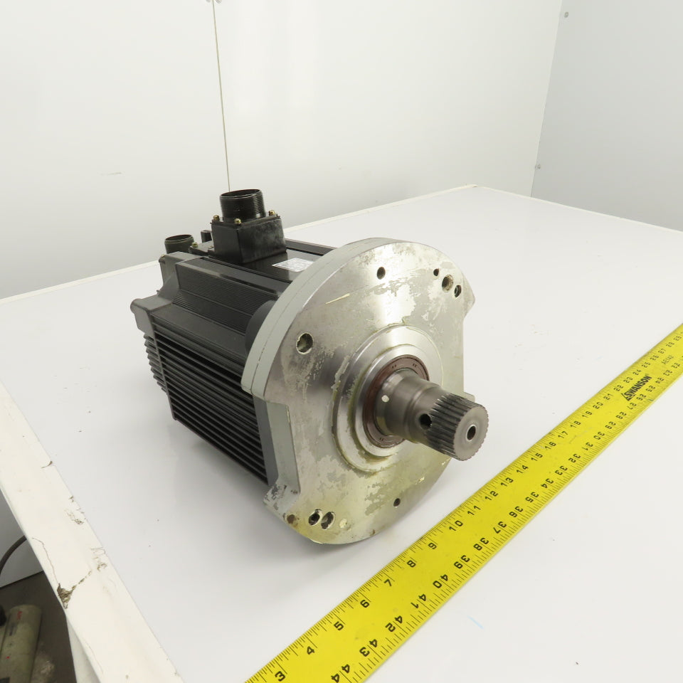 Yaskawa SGMGH-44A2A-YR15 4400W AC Servo Motor 1500RPM From Motoman SP-100x250