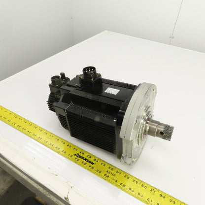 Yaskawa SGMGH-44A2A-YR15 4400W AC Servo Motor 1500RPM From Motoman SP-100x250