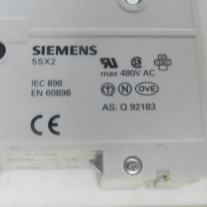 Siemens 5SX22 C16 400V 2 Pole 16A Circuit Breaker Rail Mount