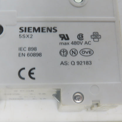 Siemens 5SX22 C16 400V 2 Pole 16A Circuit Breaker Rail Mount