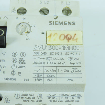 Siemens 3VU1300-1MH00 1.6-2.4A Motor Protector Circuit Breaker 600VAC Lot Of 2