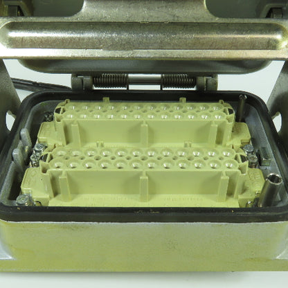 ILME VR2 Enclosure Panel Interface Connector 48 Pin Hole Female 16A 600V
