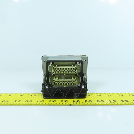ILME VR2 Enclosure Panel Interface Connector 32 Pin Hole Female 16A 600V