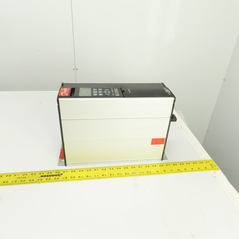 Danfoss VLT50008PT5B20STR300F00A00C0 VLT 5000 Frequency Converter 380-500V Input