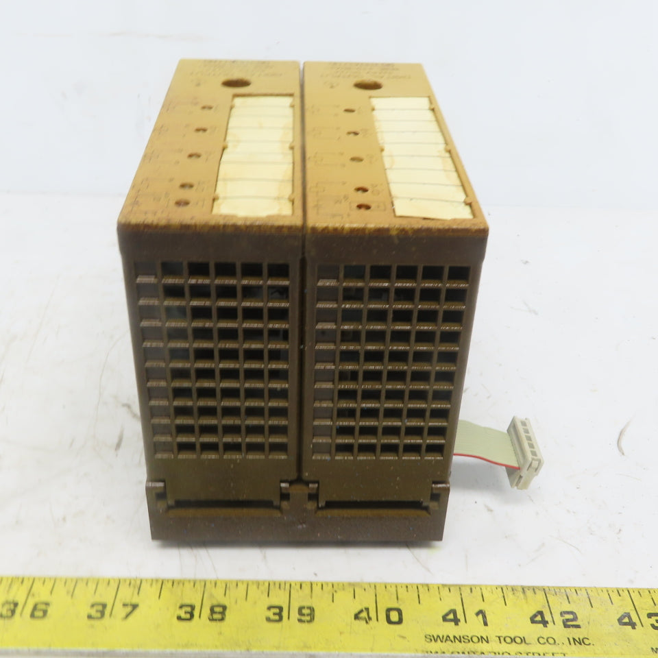 Siemens 6ES5 440-8MA21 (2) Digital Output Modules W/(1) 6ES5 700-8MA11 Base