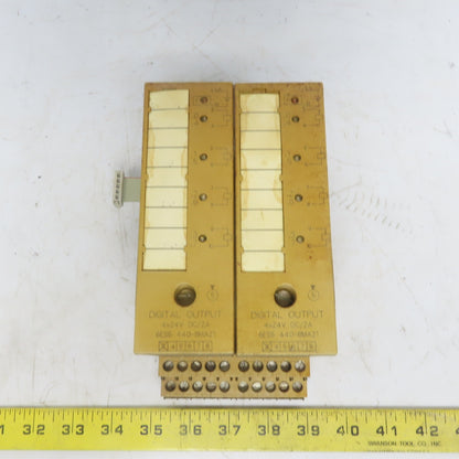 Siemens 6ES5 440-8MA21 (2) Digital Output Modules W/(1) 6ES5 700-8MA11 Base