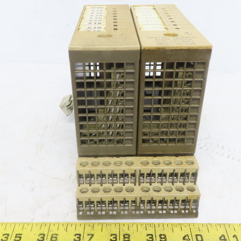 Siemens 6ES5 441-8MA11 (2) Digital Output Modules W/(1) 6ES5 700-8MA11 Base