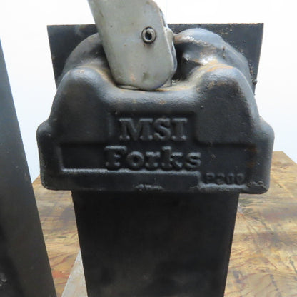 MSI Forks P200 42"x4" Forklift Forks 16" Class II W/Carriage Latch Lock Set of 2