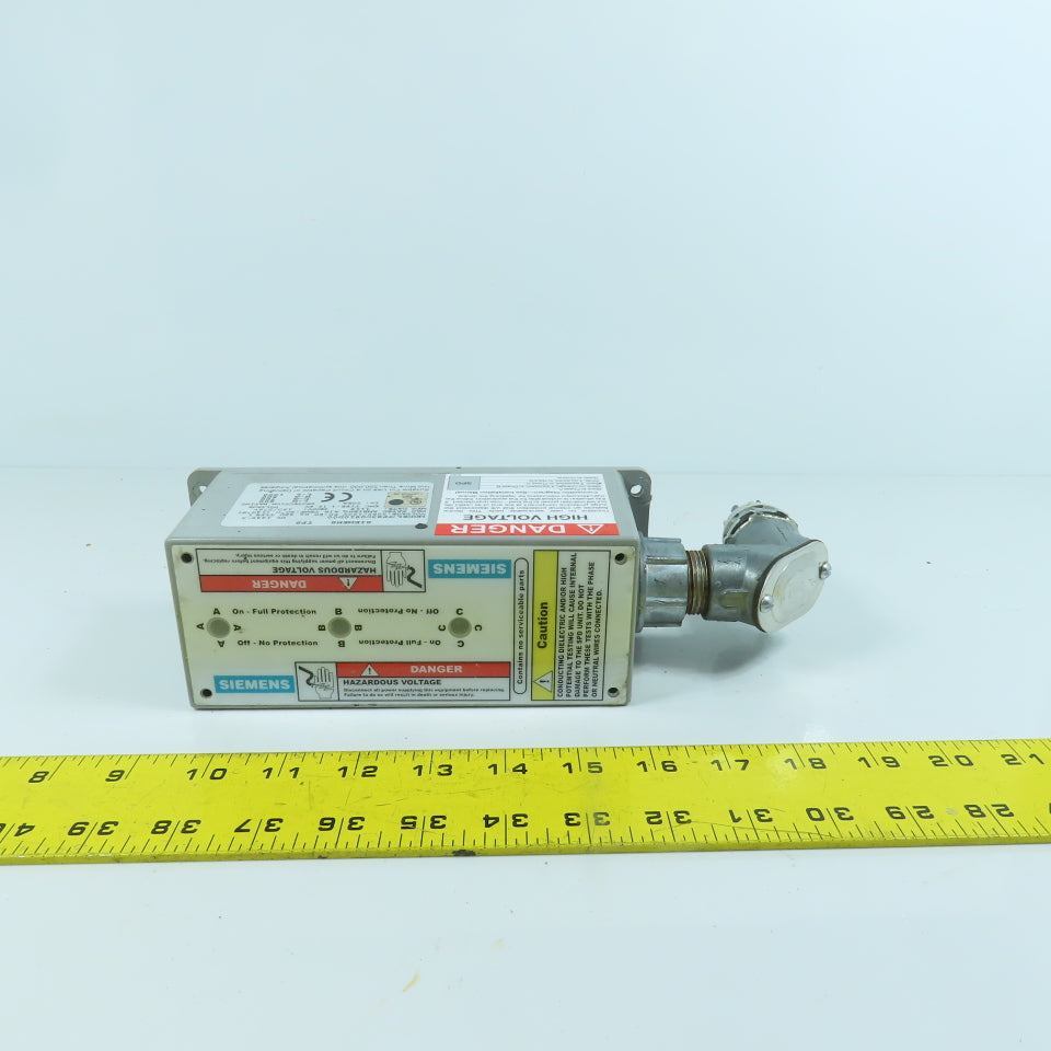 Siemens TPS3C0910D00 Surge Protection Device 208Y/120V