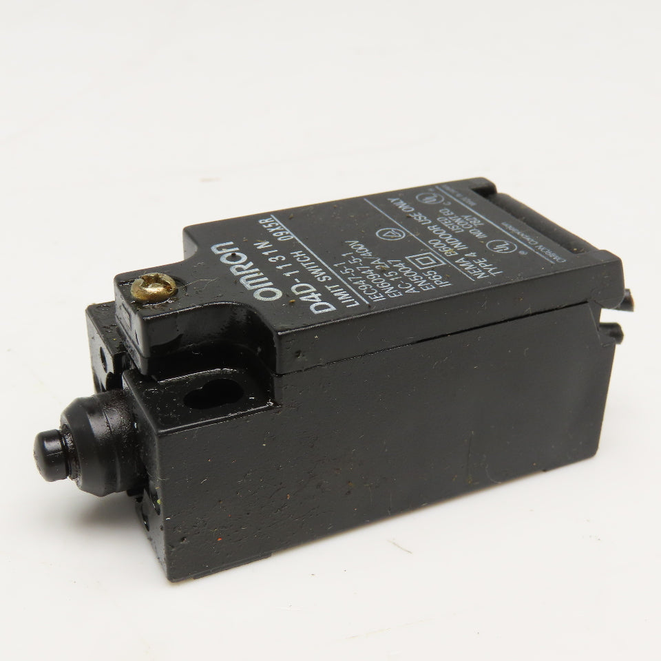 Omron D4D-1131N 400V Push Button Limit Switch