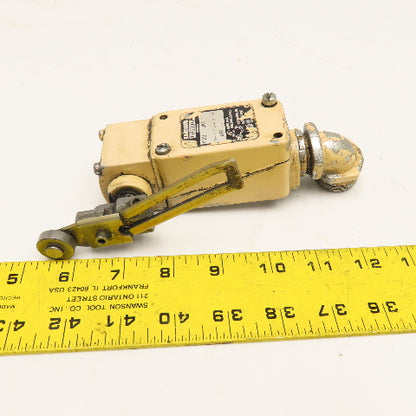 R.B Denison C2B JK01 Loxswitch 600V Can Roller Rocker Arm Limit Switch